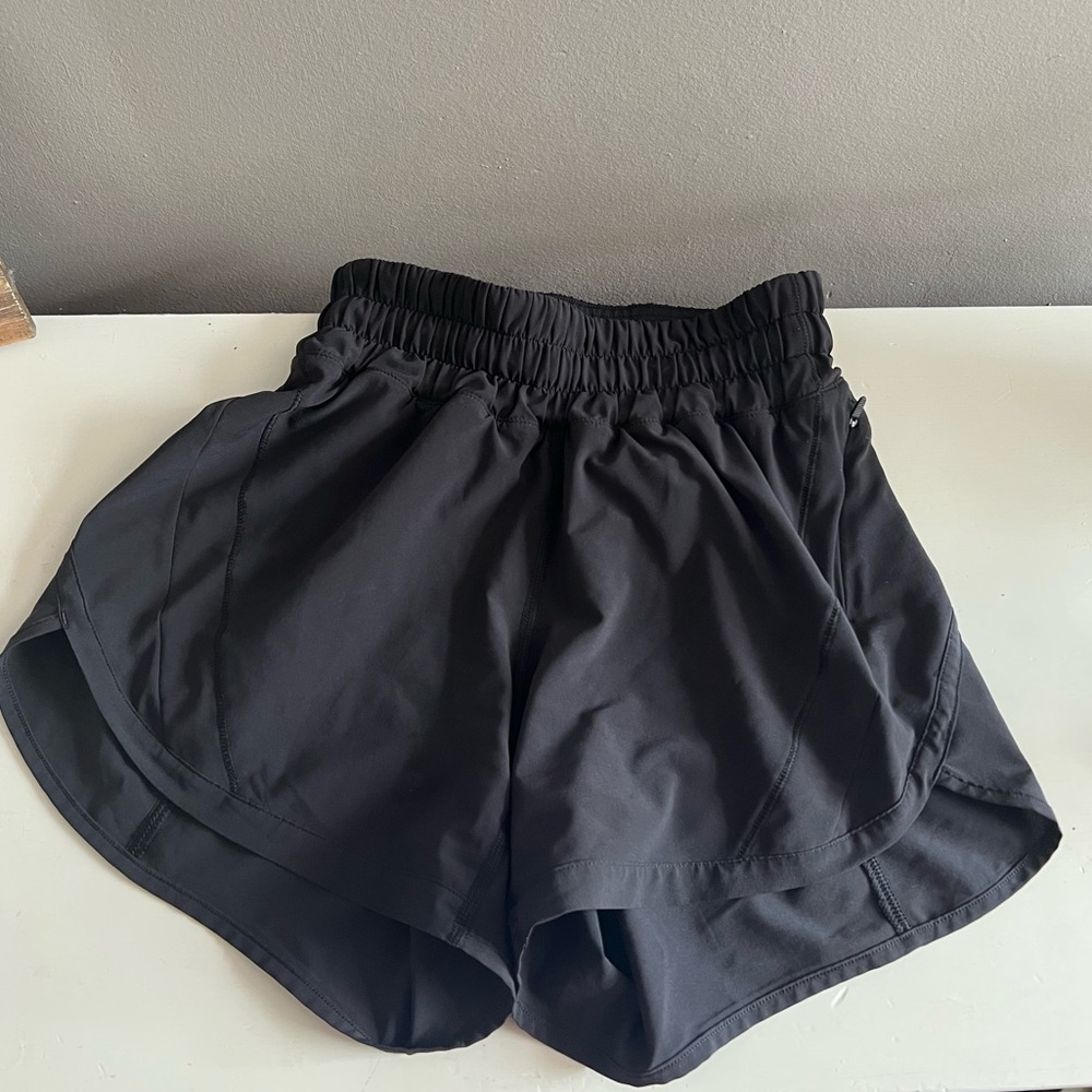 LULU SHORTS